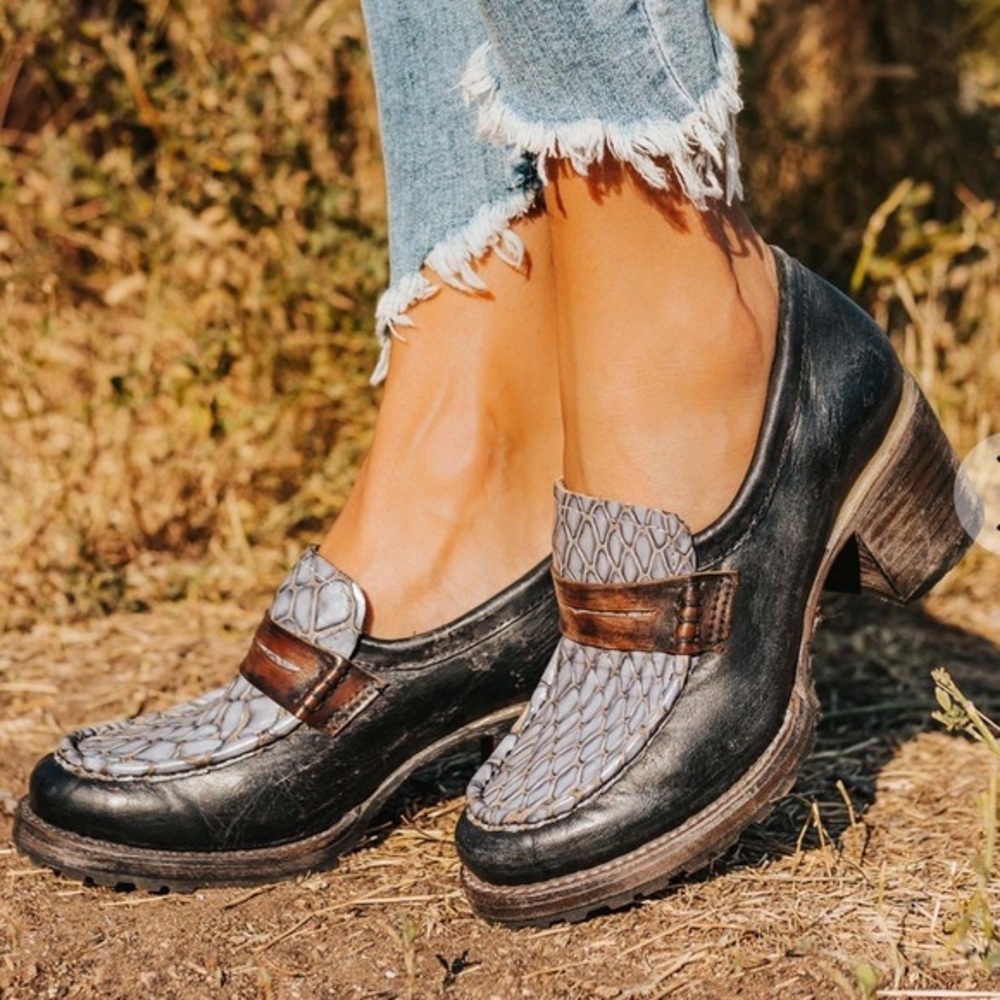 Freebird Bristol (like new), 9US